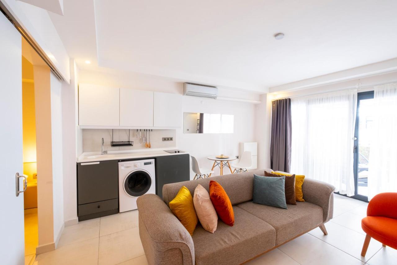 Ezgi'S Apartment With Terrace In Marmaris Exterior photo